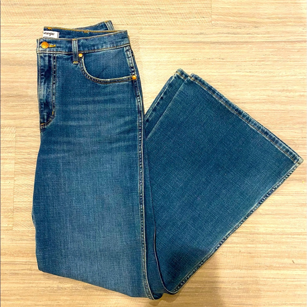 Wrangler Fly High Flare